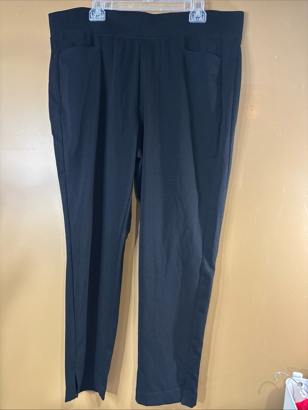 HC957 Isaac Mizrahi Elements 24/7 Stretch Knit Slim Leg Pants Black 1X